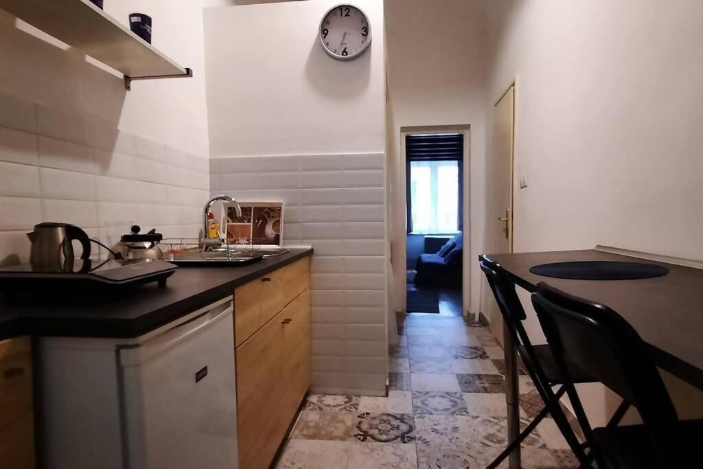 Nice Downtown Apartment Budapest Ngoại thất bức ảnh